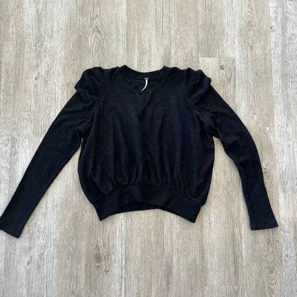 Free People Sweaters - Womens Free People Black Sweater - L